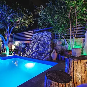  Couette-café Boutique Ahmeti Albanie